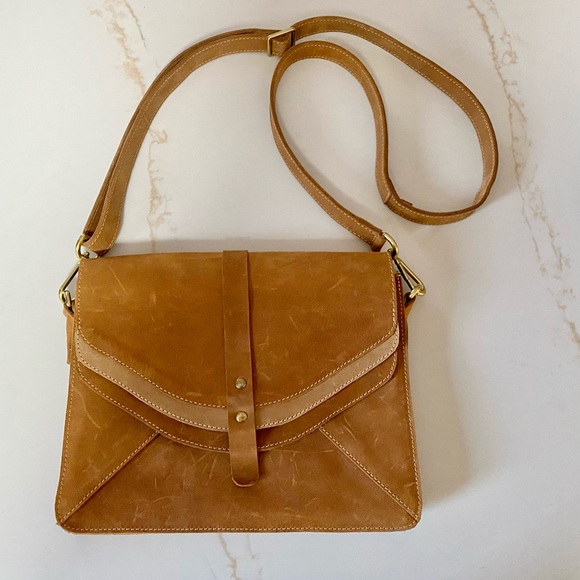 Sseko Bags Sseko Saddle Crossbody Clutch Poshmark